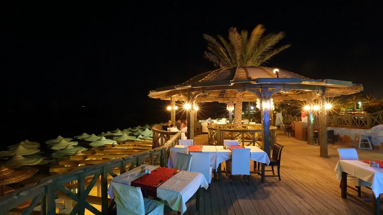 Rehana Royal Beach Resort Aqua Park & Sp