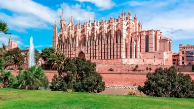 Rejs Francja, Włochy, Hiszpania z Barcelony - MSC Grandiosa