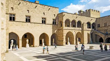 Rejs Grecja, Cypr, Egipt I Chorwacja Z Wenecji – Msc Lirica