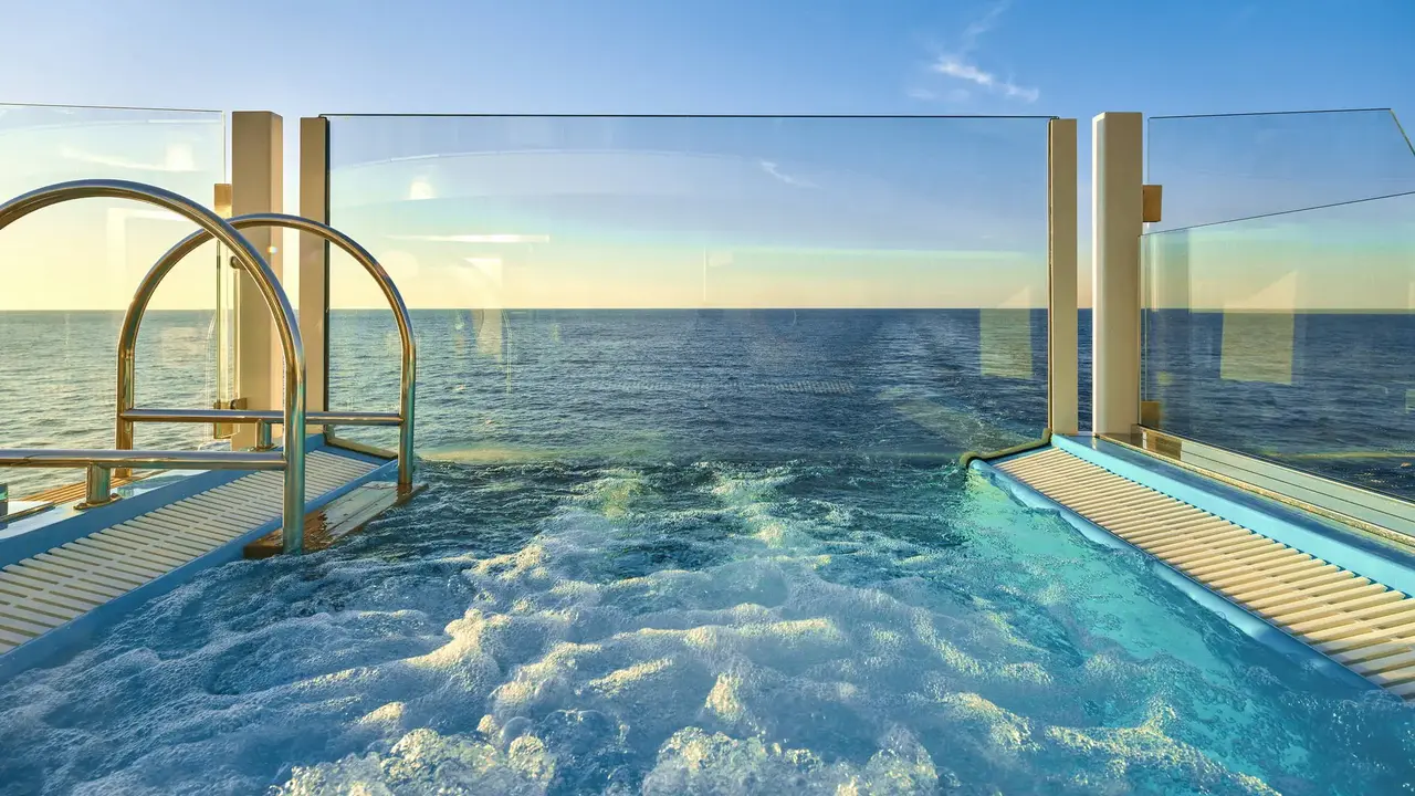 Rejs wzdłuż Włoch, Francji, Tunezji i Hiszpanii - Costa Cruises