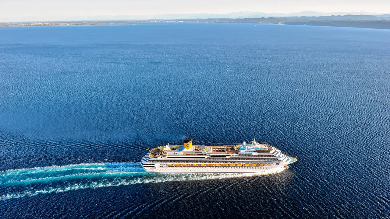 Rejs wzdłuż wybrzeży Islandii i Szkocji - Costa Cruises