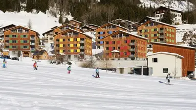 Reka-Feriendorf Disentis