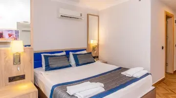 Relax Beach Hotel