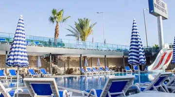 Relax Beach Hotel