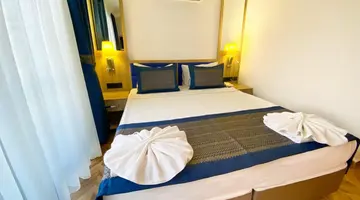 Relax Beach Hotel