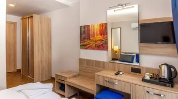 RELAX BEACH HOTEL