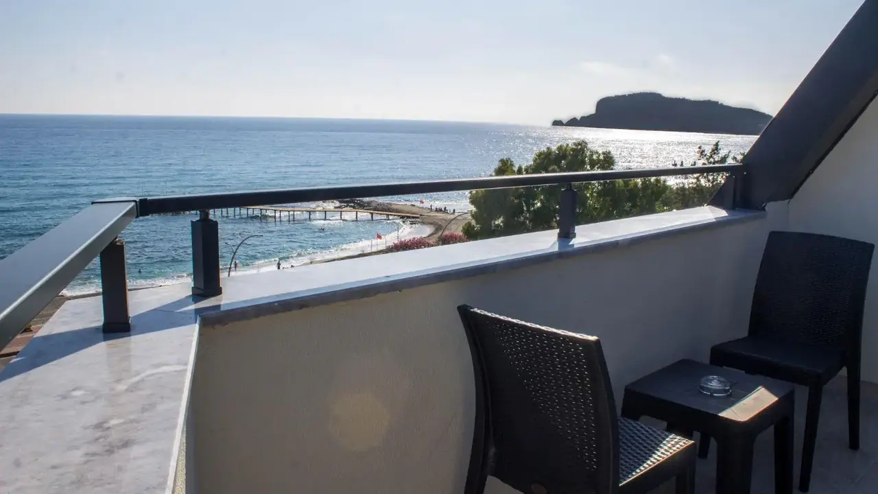 Relax Beach Hotel