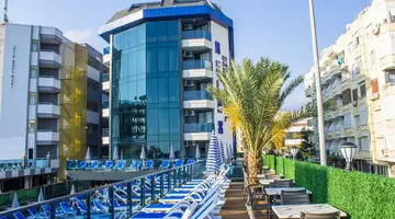 Relax Beach Hotel