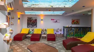 Relax Beach Hotel