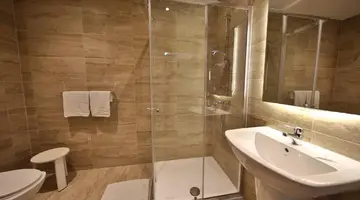 Relax Inn Hotel