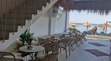 RELAX INN HOTEL
