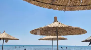 RELAX INN HOTEL