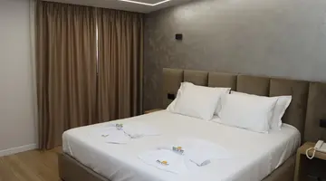 RELAX INN HOTEL