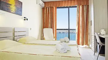 Relax Inn Hotel