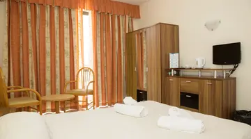 Relax Inn