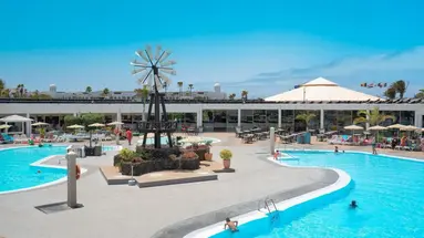 Relaxia Lanzasur Club