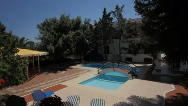Rena Apartments