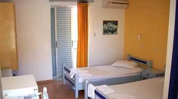 RENA STUDIOS
