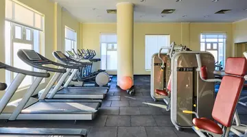 Renaissance By Marriott Golden View Beac
