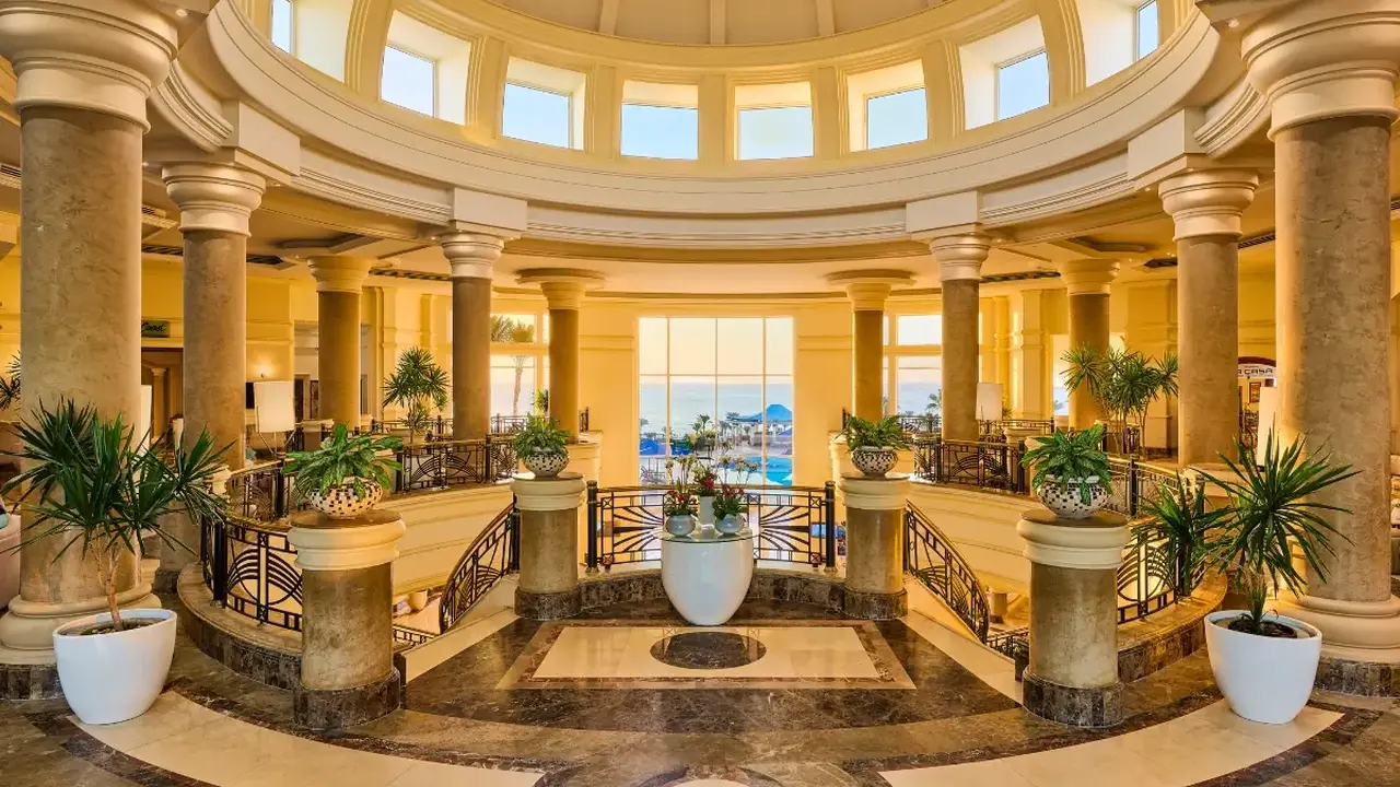 Renaissance By Marriott Golden View Beac
