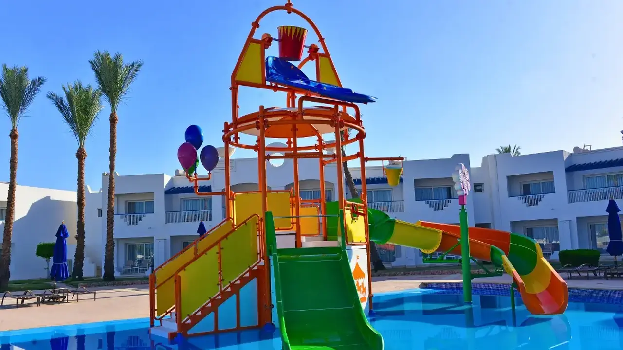 Renaissance By Marriott Golden View Beac