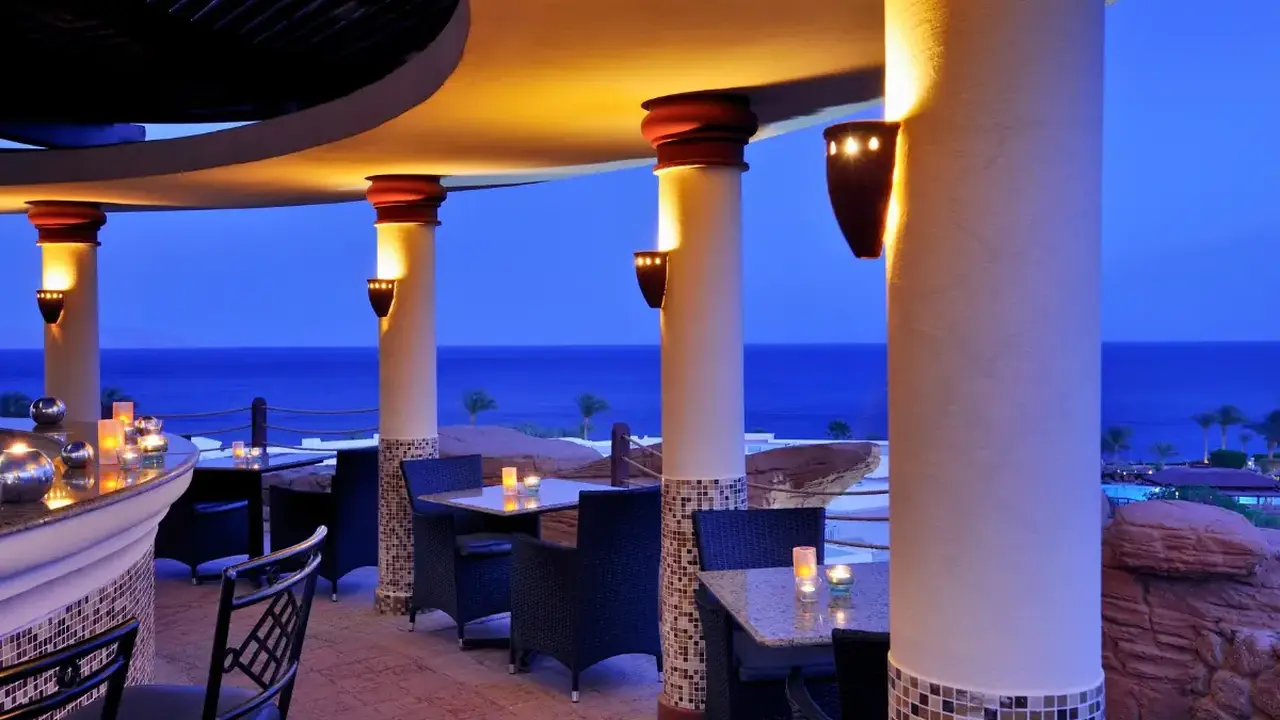 Renaissance By Marriott Golden View Beac