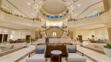 RENAISSANCE GOLDEN VIEW BEACH RESORT