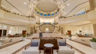 RENAISSANCE GOLDEN VIEW BEACH RESORT
