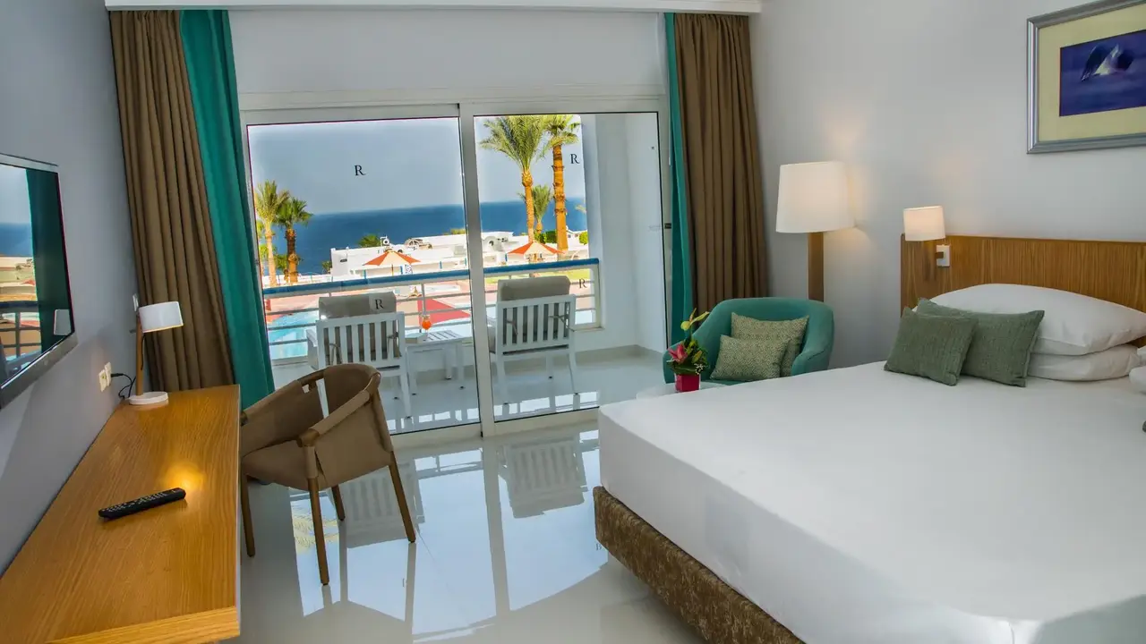 Renaissance Golden View Beach Resort