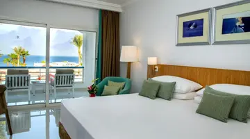 RENAISSANCE GOLDEN VIEW BEACH RESORT