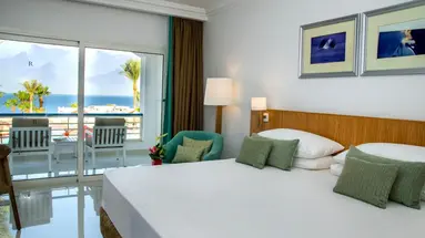 RENAISSANCE GOLDEN VIEW BEACH RESORT