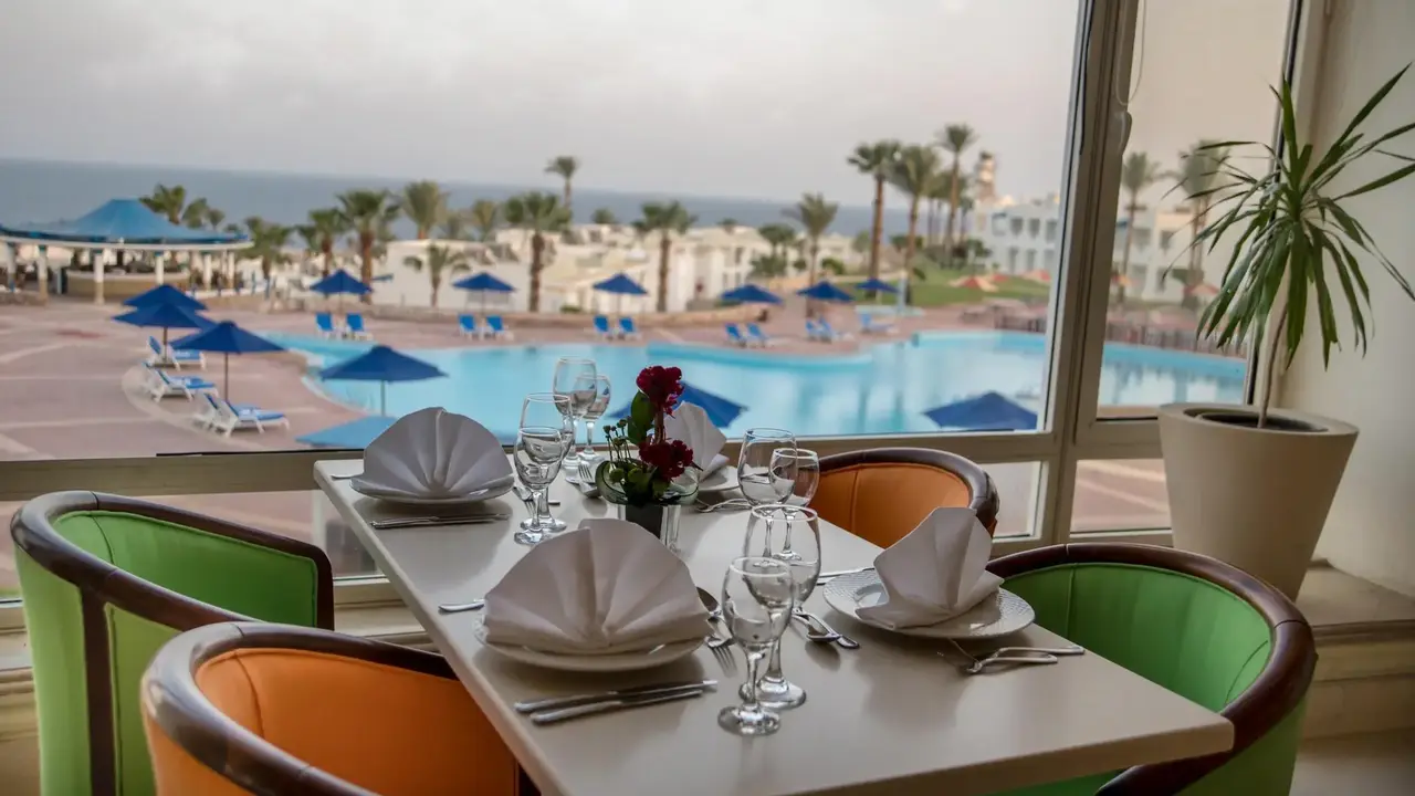 Renaissance Golden View Beach Resort