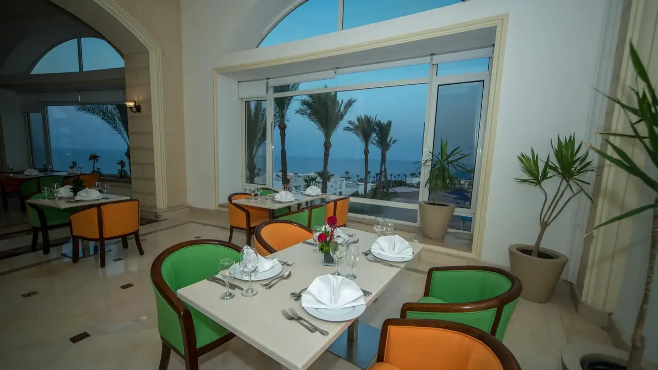 Renaissance Golden View Beach Resort