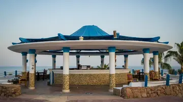 RENAISSANCE GOLDEN VIEW BEACH RESORT