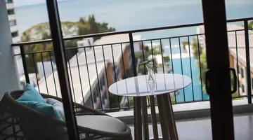 RENAISSANCE PATTAYA RESORT & SPA