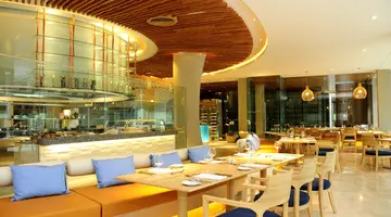 RENAISSANCE PHUKET RESORT & SPA