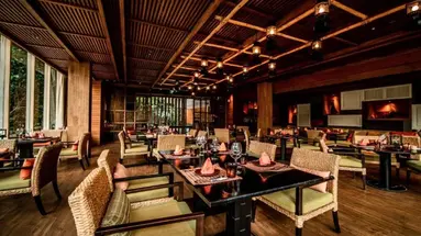RENAISSANCE PHUKET RESORT & SPA