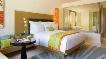 RENAISSANCE PHUKET RESORT & SPA
