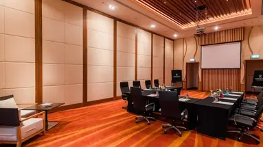 RENAISSANCE PHUKET RESORT & SPA