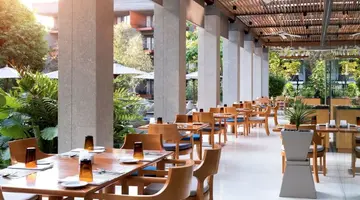RENAISSANCE PHUKET RESORT & SPA