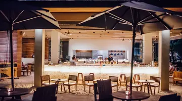 RENAISSANCE PHUKET RESORT & SPA