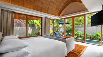 RENAISSANCE PHUKET RESORT & SPA