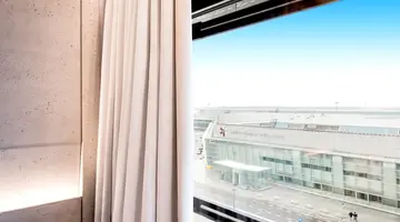 Renaissance Warsaw Airport