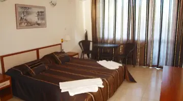 Renesa(Korab)