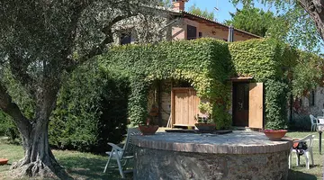 Residence Borgo Valmarina