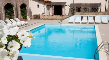 Residence Borgo Valmarina
