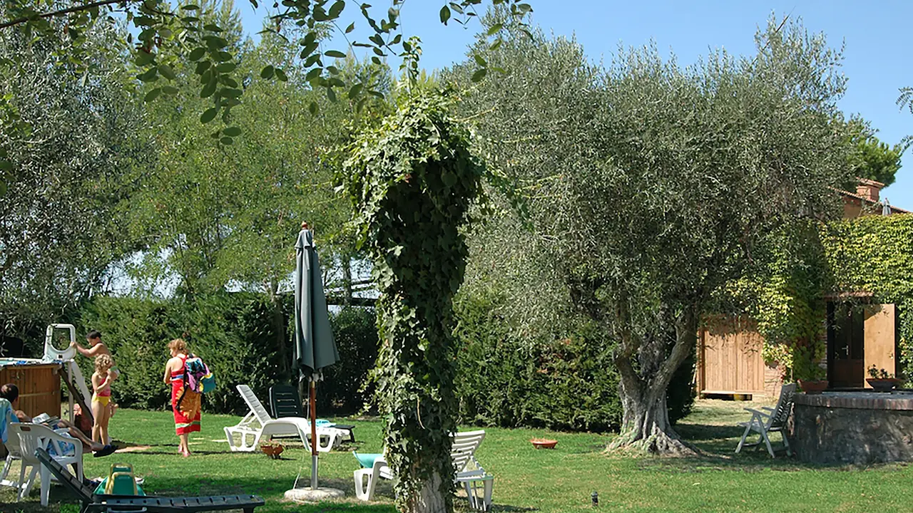 Residence Borgo Valmarina