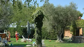 Residence Borgo Valmarina