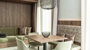 Residence Corones Suites