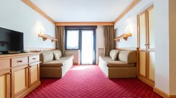 Residence Lastei ***